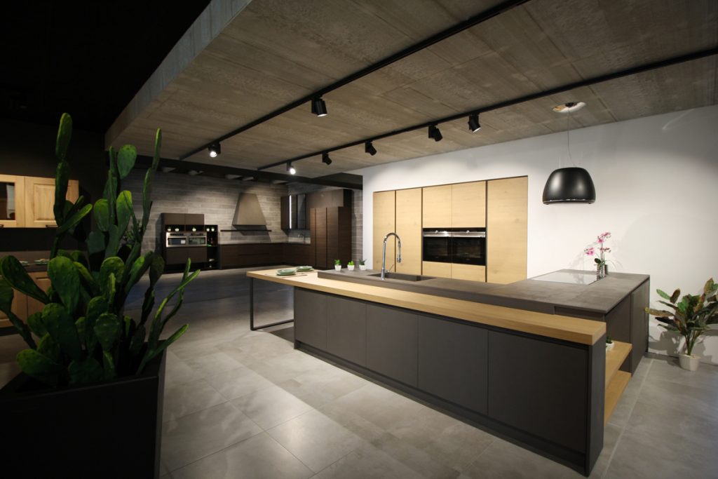 sworoom di cucine progettato per Miotto Casa