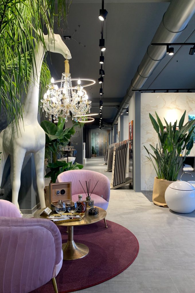 Progettazioneinterni.net_showroom_arredo_bagno_Plastica_Vomano_4